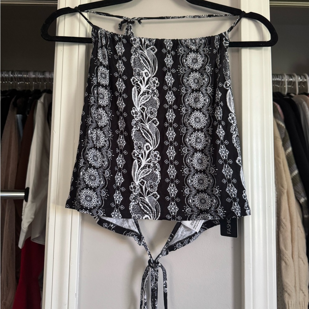 Fashion Nova Black and White Crop Camisole with Tie Front